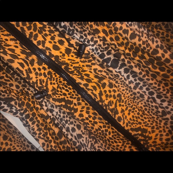 Animal print windbreaker - Picture 2 of 5